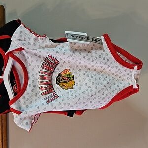 Chicago Blackhawks Baby Onesies 3 pack NAT